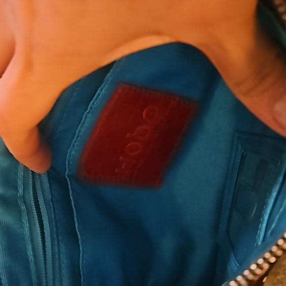 HOBO The Original Leather Gabor Hydrangea Crossbody Shoulder Bag Multicolor - Picture 3 of 4